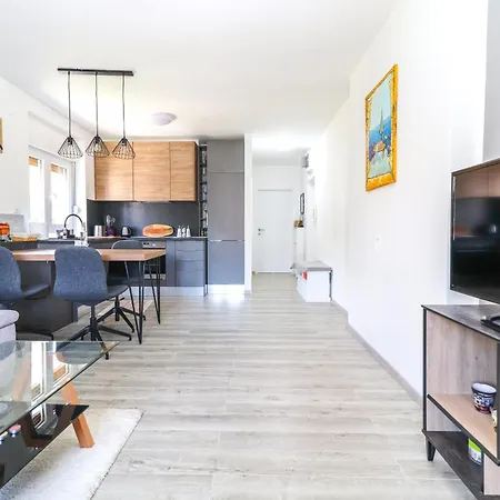 Monica Appartamento *